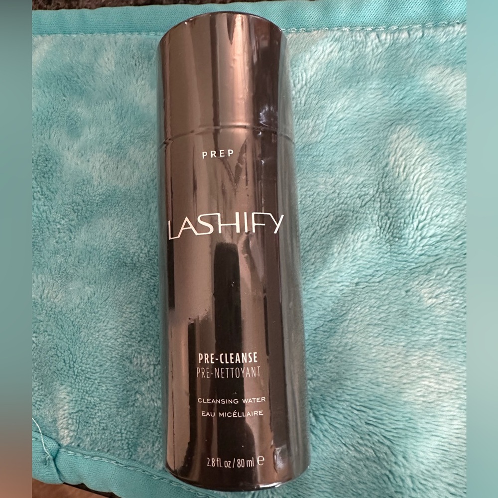 Lashify pre-cleanse solution
